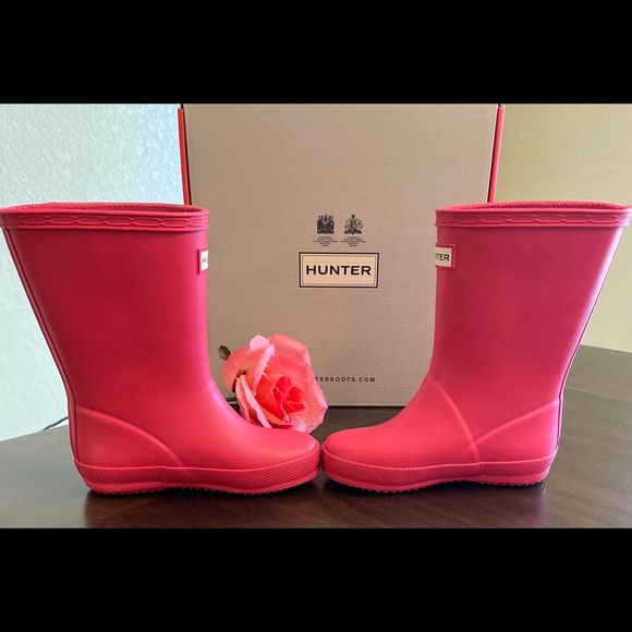 Hunter Classic Rain Boots - Picture 4 of 10